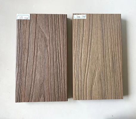 300 X 300 MM Ognioodporne drewno Wpc Drewniane płytki kompozytowe z tworzywa sztucznego 23 MM